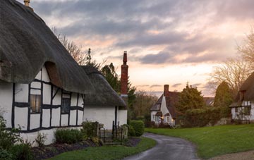 is Longsdon thatch roofing popular